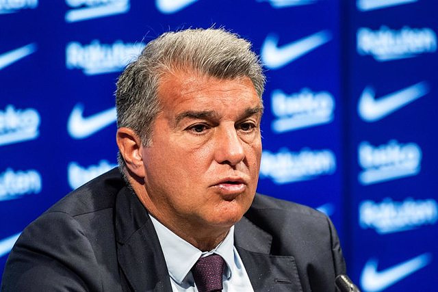 Laporta: "We will do everything possible so that De Jong stays and I hope he does everything possible to stay"