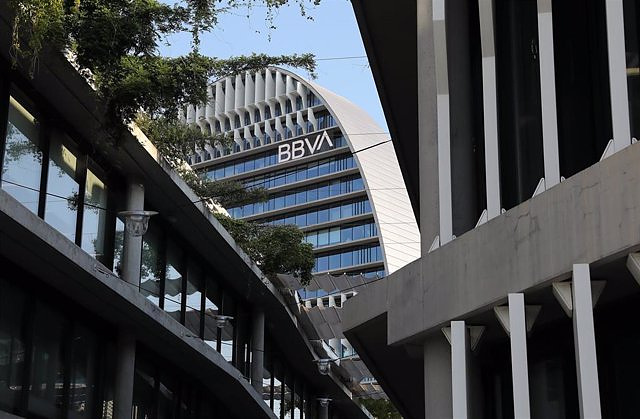BBVA allows its customers in Spain to sign all banking operations with biometrics