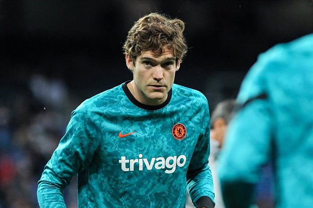 Marcos Alonso, with the 'ok' from Chelsea, aims for Barça