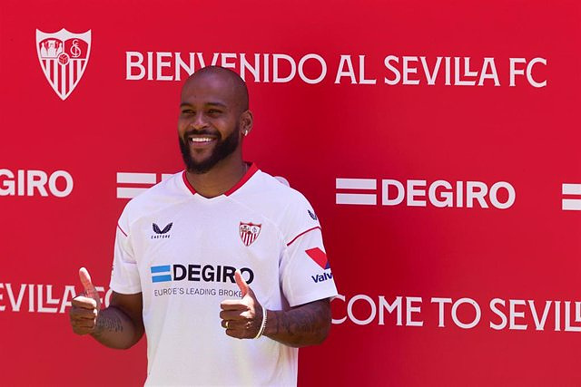 Marcao: "Diego Carlos has already made his history at Sevilla and Koundé is great, but he's at another club"