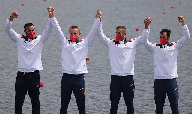 The K4 500 of Craviotto, Cooper, Arévalo and Germade is proclaimed world champion
