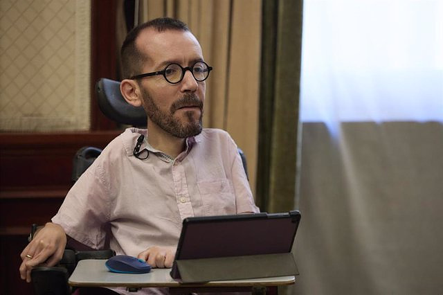 Echenique requires Batet to undertake the works of Congress to be able to intervene from his seat