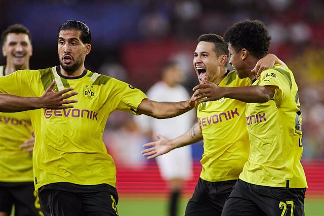 Dortmund 'says goodbye' to Lopetegui's Sevilla