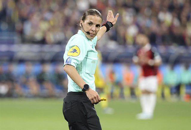 The French Stéphanie Frappart will be the first woman to referee in a World Cup in Costa Rica-Germany