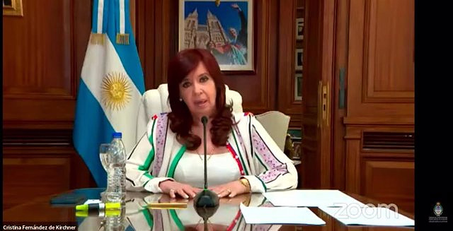 Cristina Fernández denounces a "firing squad" in her last words before the judge
