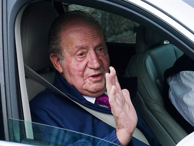The emeritus King celebrates six months of silence after his mediatic and only visit to Spain