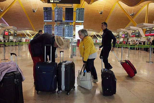 Spain extends until December 15 the restriction of non-essential travel to third countries