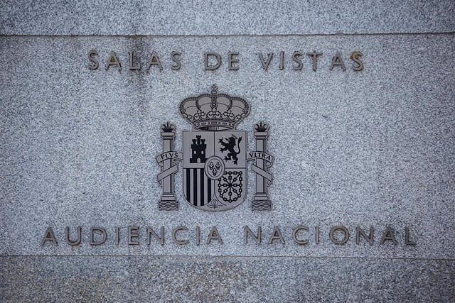 The judge investigating the orders from BBVA to Villarejo will hear three directors of the entity on December 15