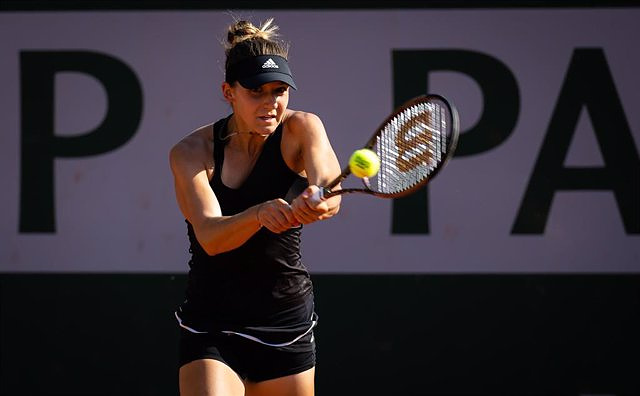 Masarova beats Muchova to advance to Auckland semifinals