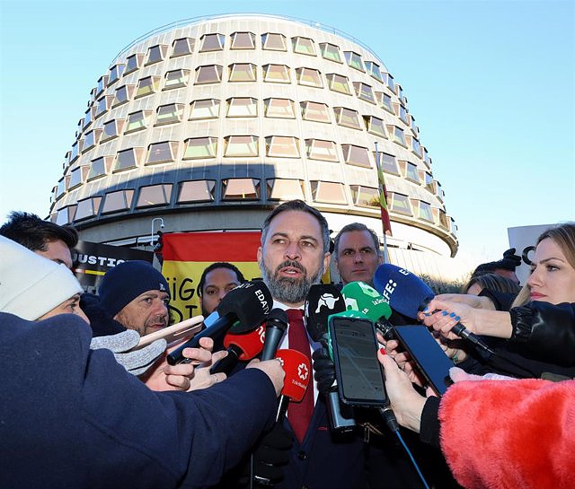Abascal accuses 'Génova' of promoting a "sanitary cordon" to Vox and of seeking to break the Government of Castilla y León