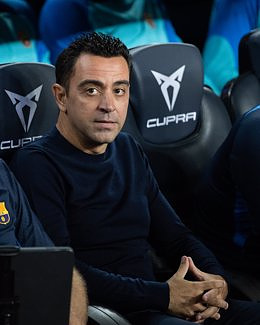 Xavi: "We have to steal the ball from Real, it will be a great game"