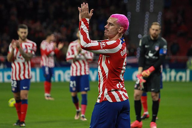 Atlético cheers up with goals before the Bernabéu