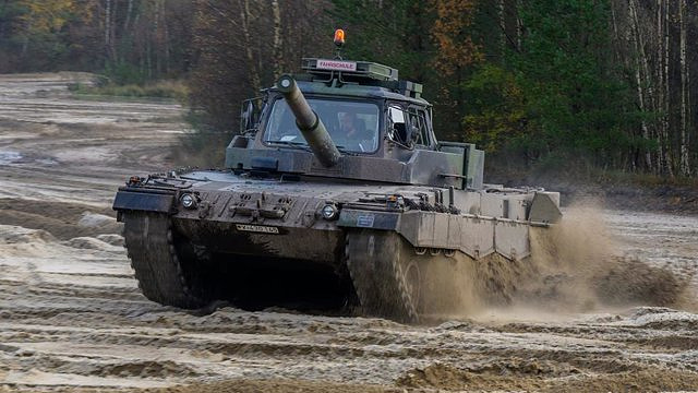 Leopard 2 tanks: what are they like and what role does Germany have in their shipment?