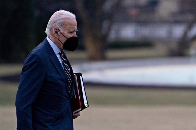 More than half a dozen new classified documents found at Biden's residence in the United States