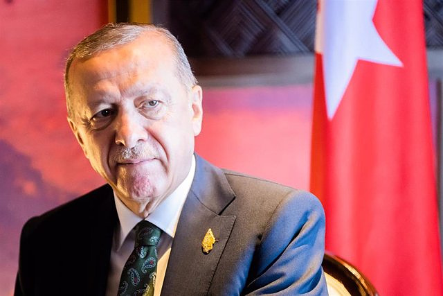 Erdogan warns Sweden that it cannot "wait" for Turkey's support for its entry into NATO