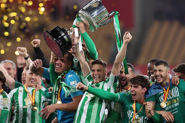 Betis starts the cup defense in Ibiza and Athletic visits Eldense