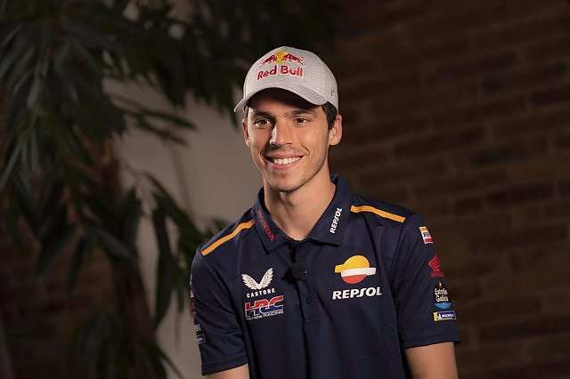 Joan Mir: "Sharing a box with Marc Márquez is a huge challenge"