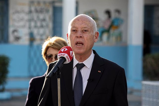 The Tunisian president calls for an "end" to the illegal migration of sub-Saharan Africans