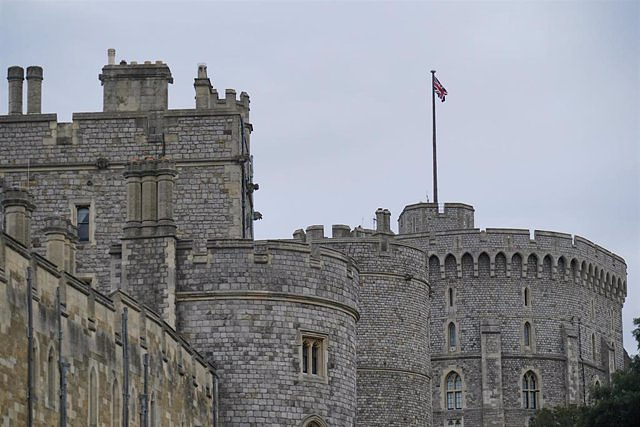 The man who broke into Windsor Castle and threatened to kill Elizabeth II, guilty of treason