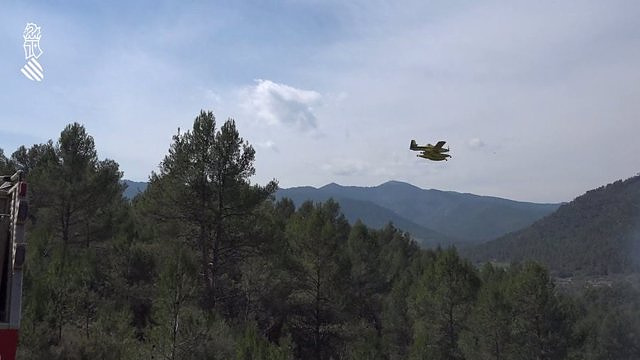 The perimeter of the Villanueva de Viver (Castellón) fire remains "very stable" after a night of reviewing critical areas