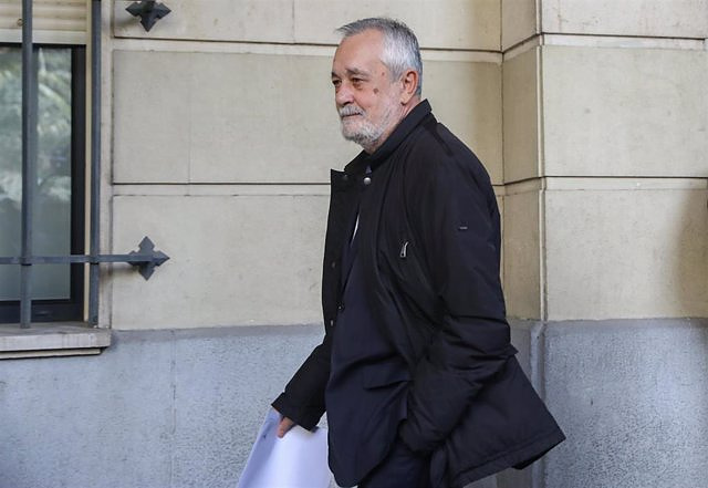 Two TS magistrates reiterate that Griñán should have been acquitted of embezzlement in the ERE due to the "deficit" of the ruling