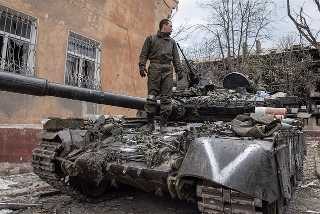 UK says Russia deploys old main battle tanks with 'many vulnerabilities' to Ukraine