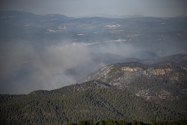 "Very positive" progress in the extinction of the Villanueva de Viver fire after "allied" weather