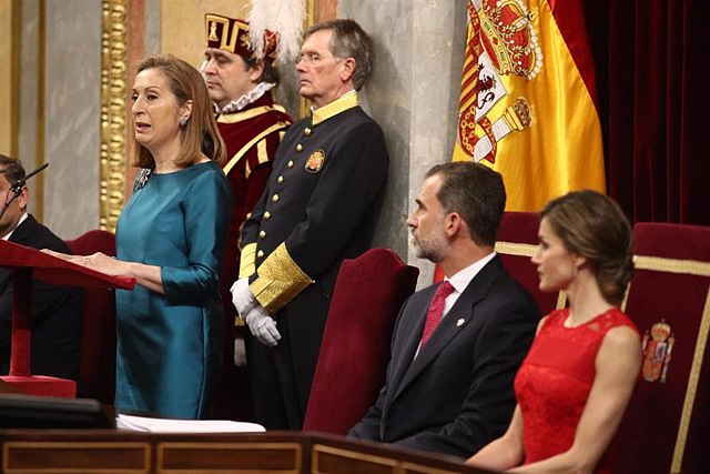 Congress reserves 76,000 euros for the portrait of Ana Pastor, who has already chosen the painter Hernán Cortés