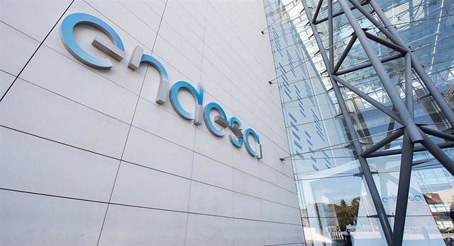 Endesa holds its shareholders' meeting this Friday under the shadow of the relays at Enel
