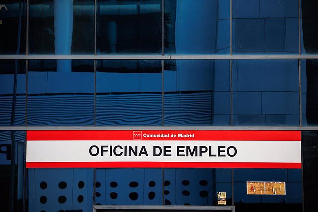 The number of unemployed will drop to 2.9 million in the second quarter, according to the Adecco Group