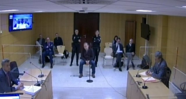 The judge releases the general of the Civil Guard charged in 'Mediator' on provisional release