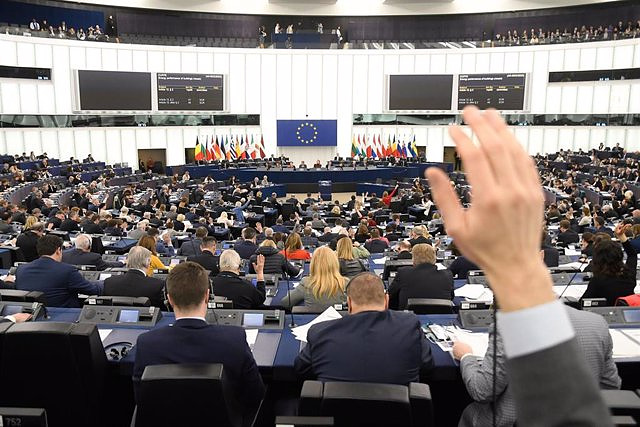 The European Parliament will not allow maximum sentences for violation of less than 8 years to avoid laws such as 'yes is yes'