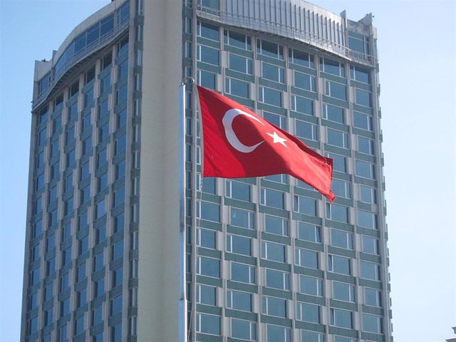 Turkey raises the reference interest rate by 750 basis points, up to 25%