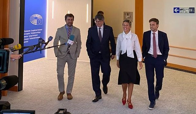 Puigdemont and Yolanda Díaz conclude their meeting "optimistic" and announce more meetings