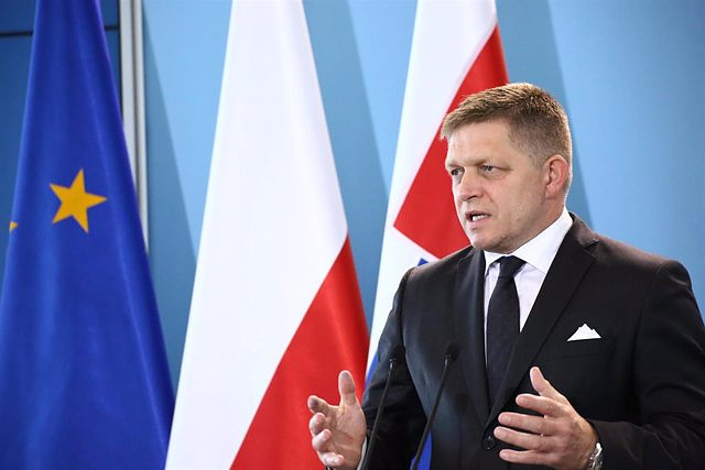 Fico confirms after his victory that he will propose negotiating with Russia the end of the war in Ukraine