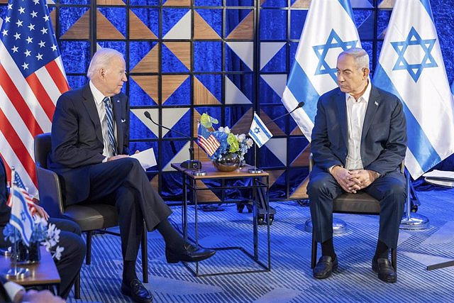 Biden and Netanyahu talk about creating a safe passage to evacuate foreigners trapped in Gaza