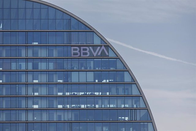 BBVA launches its new share buyback program worth 1 billion this Monday