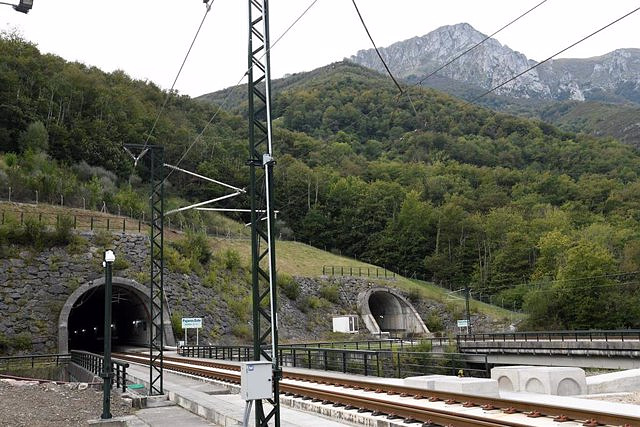 High speed arrives in Asturias this Wednesday after 19 years of works and 4,000 million investment