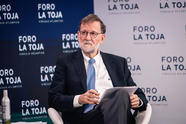 Rajoy and eight former Latin American presidents support Milei in the second round of the Argentine elections