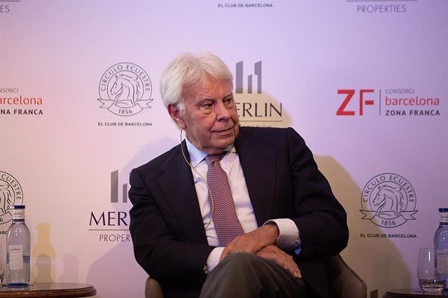 Felipe González rejects the amnesty "by seven votes" for an investiture and defends repeating elections "to win"