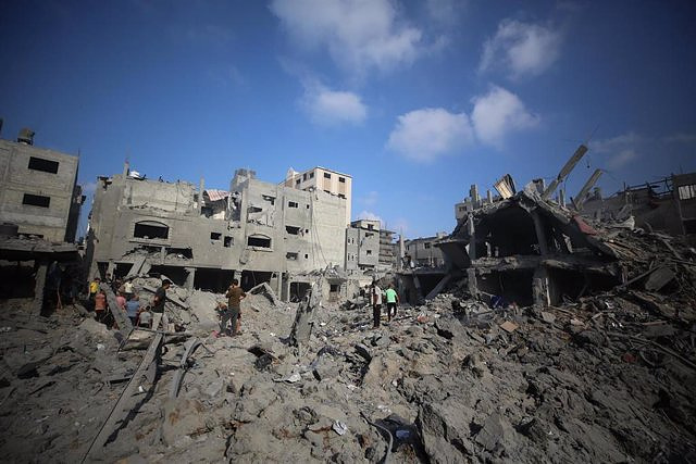 Thirteen dead in new Israeli attack near Al Shifa hospital in Gaza