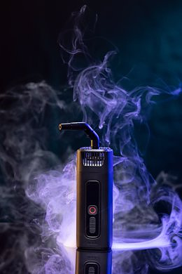 RELEASE: Ulanzi presents the FM01 FILMOG Ace portable fog machine