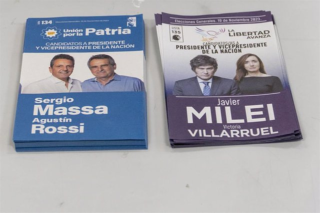 Voting begins in the second round of Argentina's presidential elections
