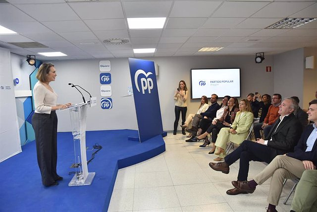 The PP accuses Sánchez of wanting to whitewash the tables with independentists with the working commission on CGPJ