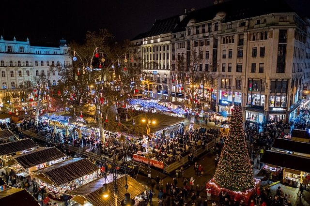 Christmas markets and European capitals, great incentives for agencies in the December long weekend