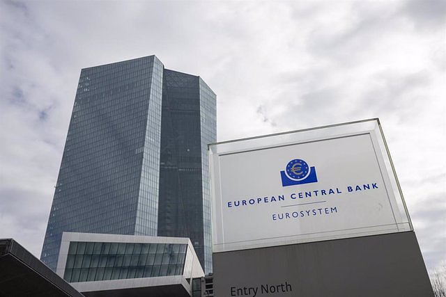 The ECB sticks to the script and keeps rates at 4.5% for the second consecutive meeting
