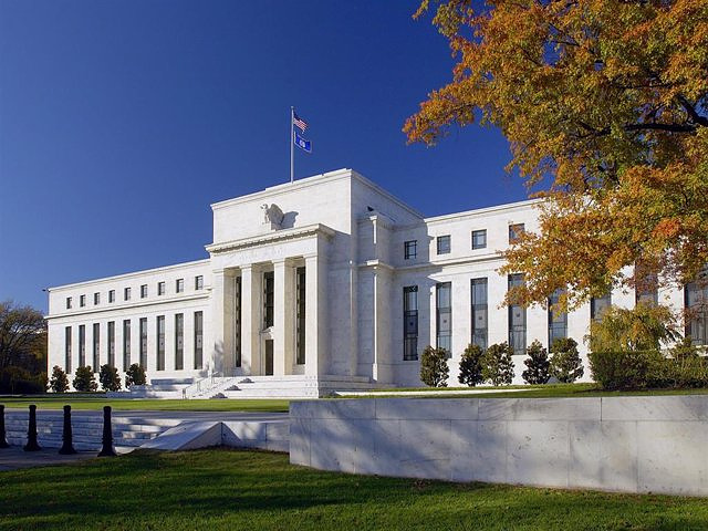 US Economy Little or Flat Since November, Fed Beige Book Finds