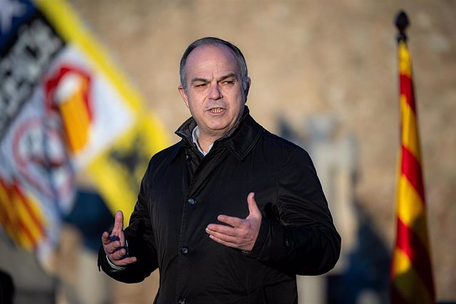 Turull (Junts) assures that the pact with the PSOE is for the "comprehensive management" of immigration