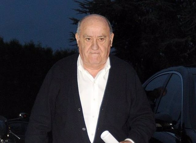Amancio Ortega buys a logistics warehouse in the Netherlands for 100 million and becomes Primark's landlord