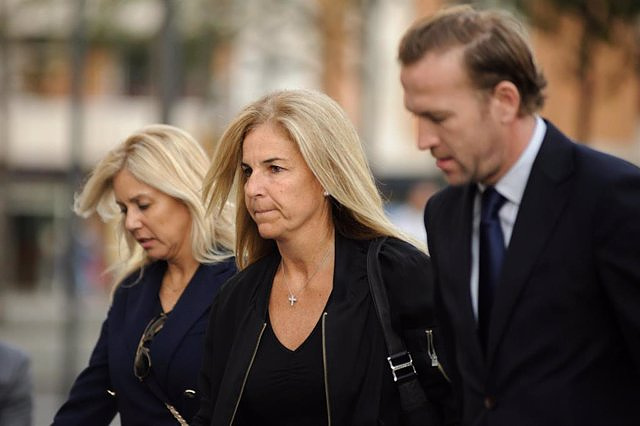 Former tennis player Arantxa Sánchez Vicario sentenced to 2 years in prison, which she will not serve, for alleged seizure of assets